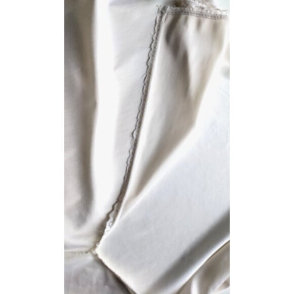 Vintage Queentex Underskirt Lingerie Ivory Knit Knee Length Side Slit Size M - Picture 9 of 11